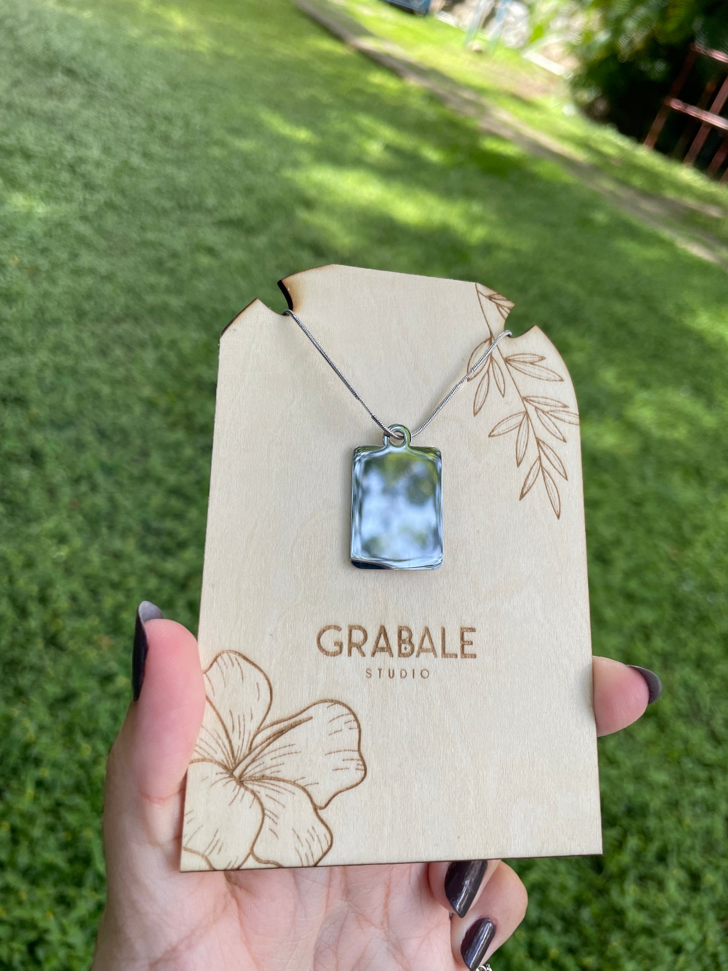 Placa Cuadrada - Chapado oro 18k
